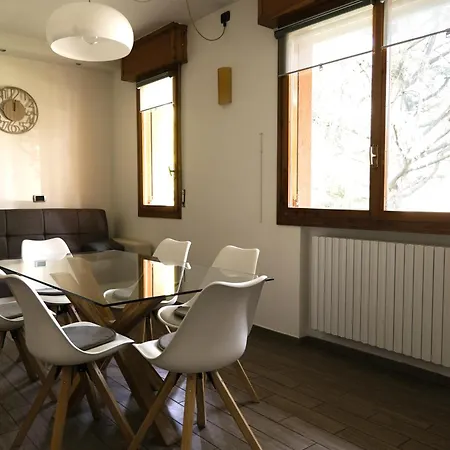 アパート Civico58 Living