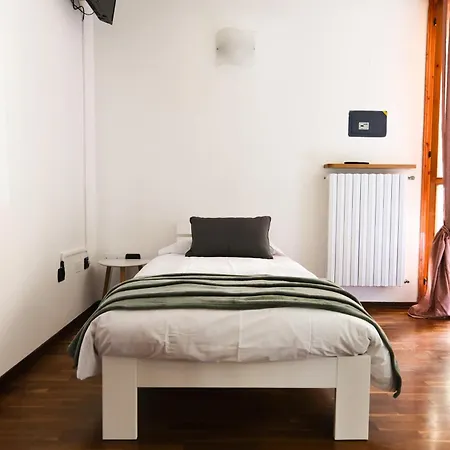 Civico58 Living דירה אימולה