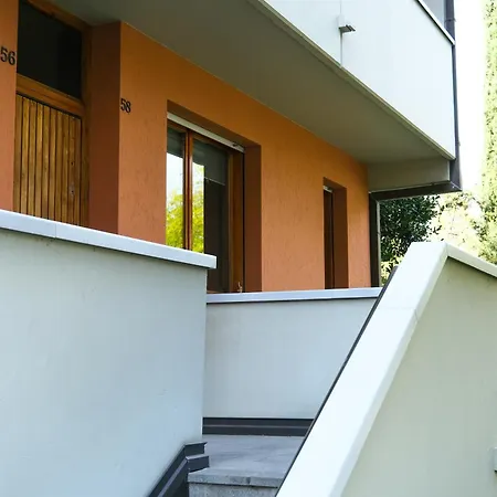 Civico58 Living דירה אימולה